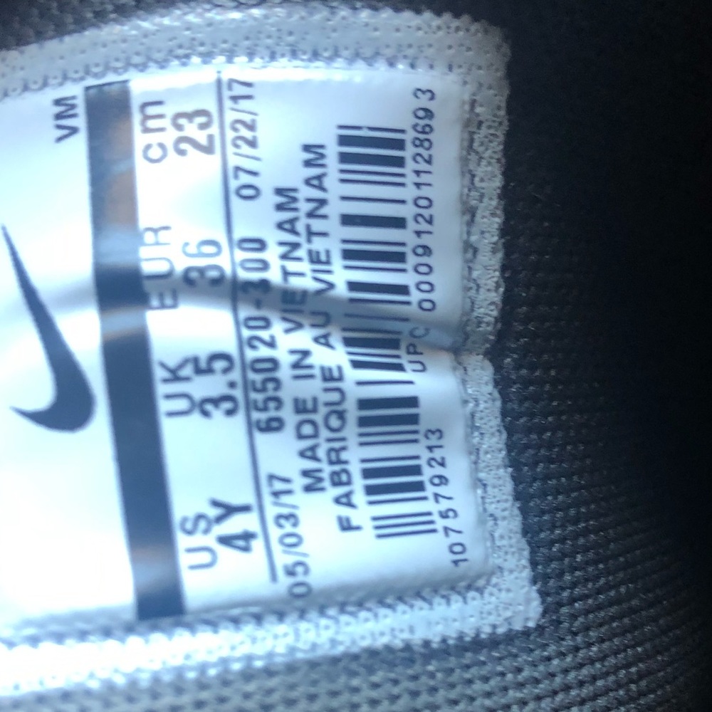 Nike Vapormax - Picture 2 of 2